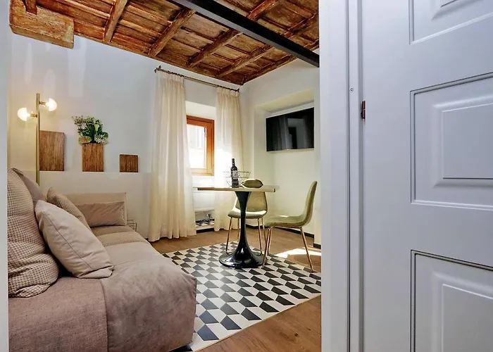 リスタート アコモデーションズ ローマ